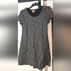 🌟Black and White Boho Floral Clasdic A- Line  Dress Size Small🌟